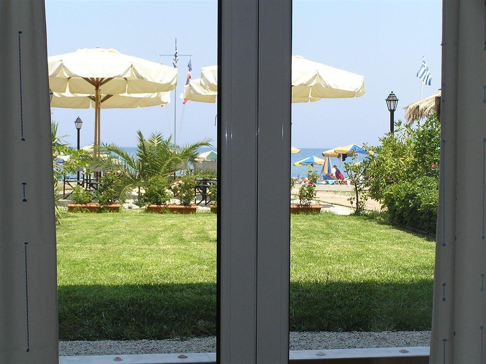 פלטניאס Katerina Seaside Studios מראה חיצוני תמונה