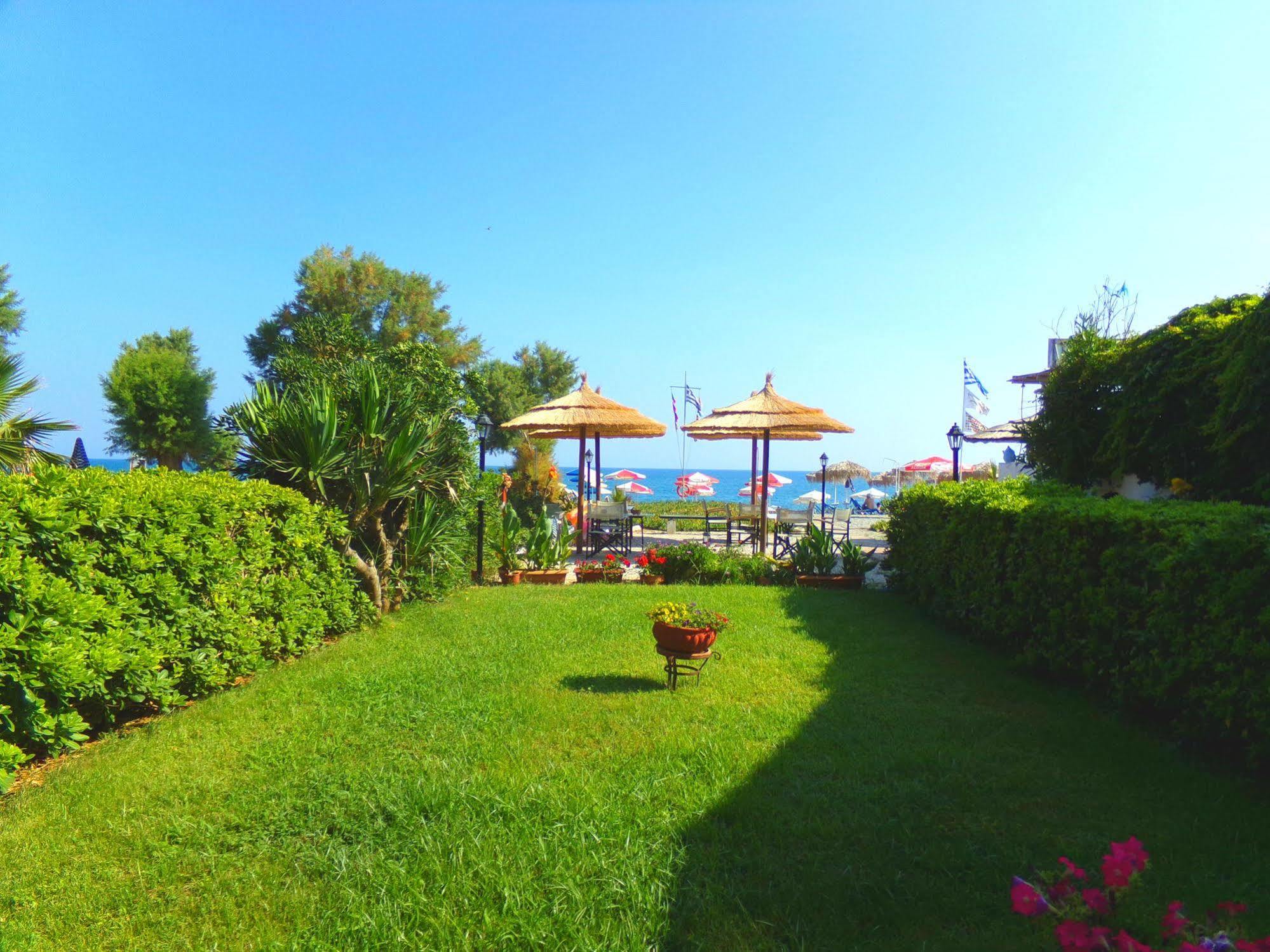 פלטניאס Katerina Seaside Studios מראה חיצוני תמונה